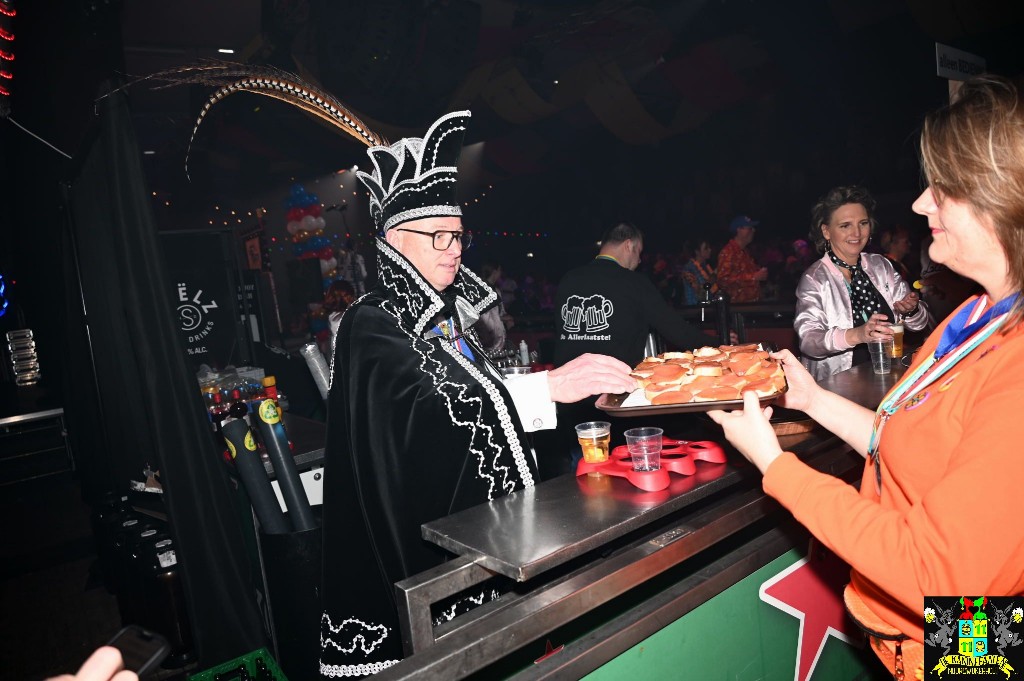 ../Images/Seniorencarnaval 2026 353.jpg